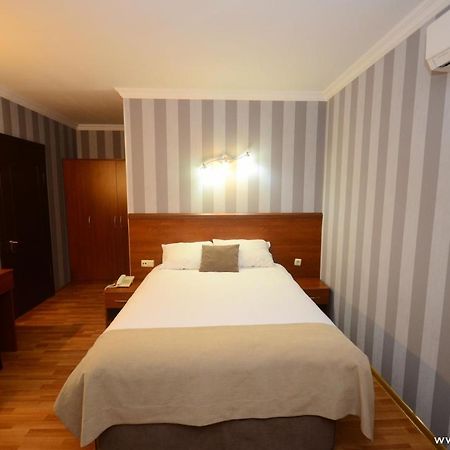 Hotel Istanbul Batumi Ngoại thất bức ảnh