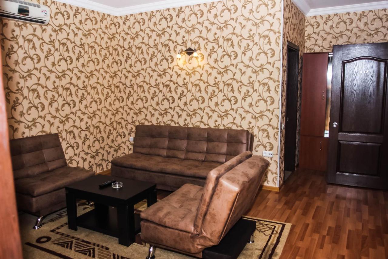 Hotel Istanbul Batumi Ngoại thất bức ảnh