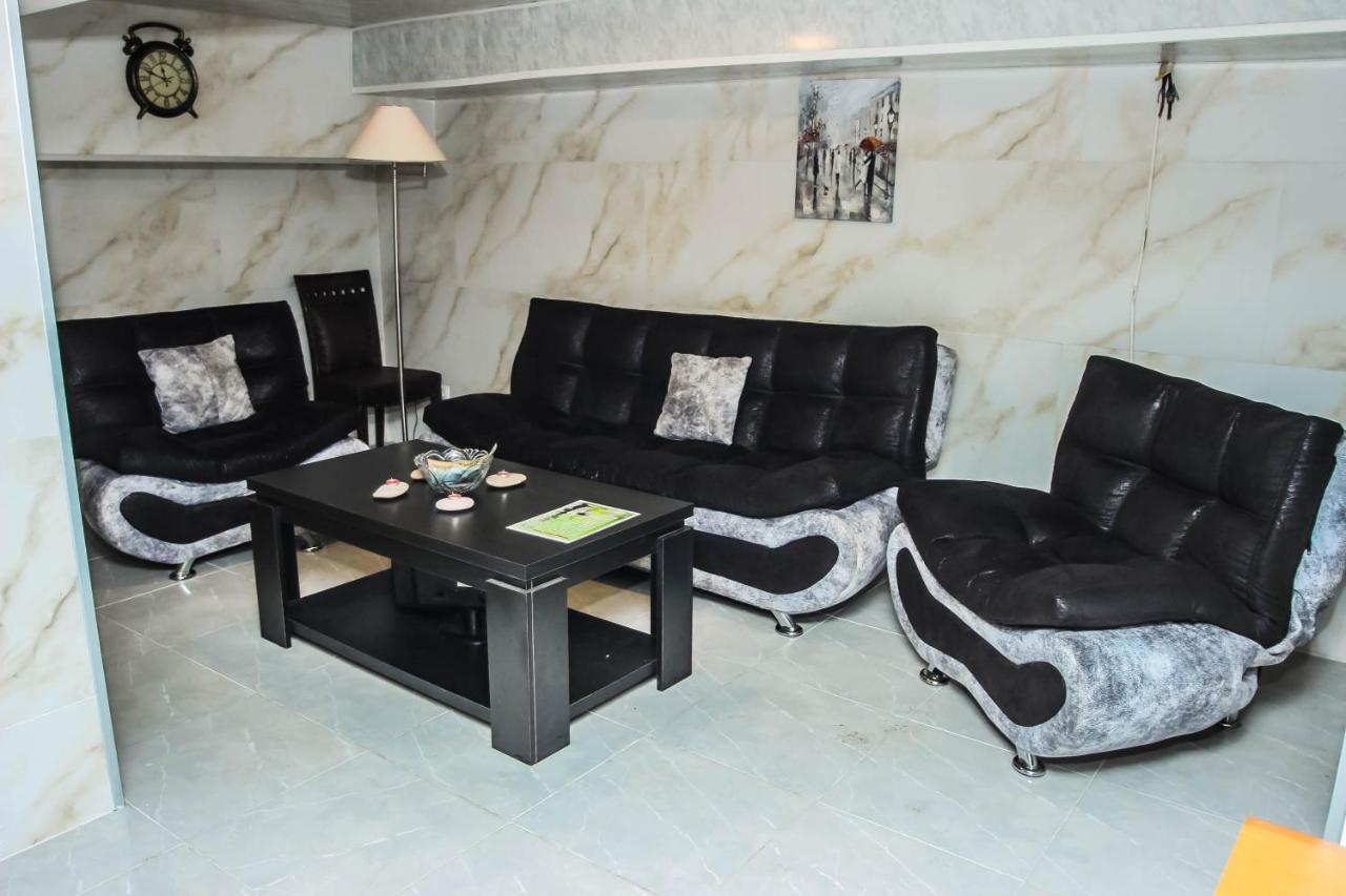 Hotel Istanbul Batumi Ngoại thất bức ảnh