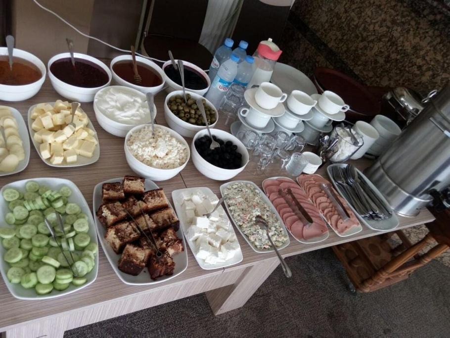 Hotel Istanbul Batumi Ngoại thất bức ảnh